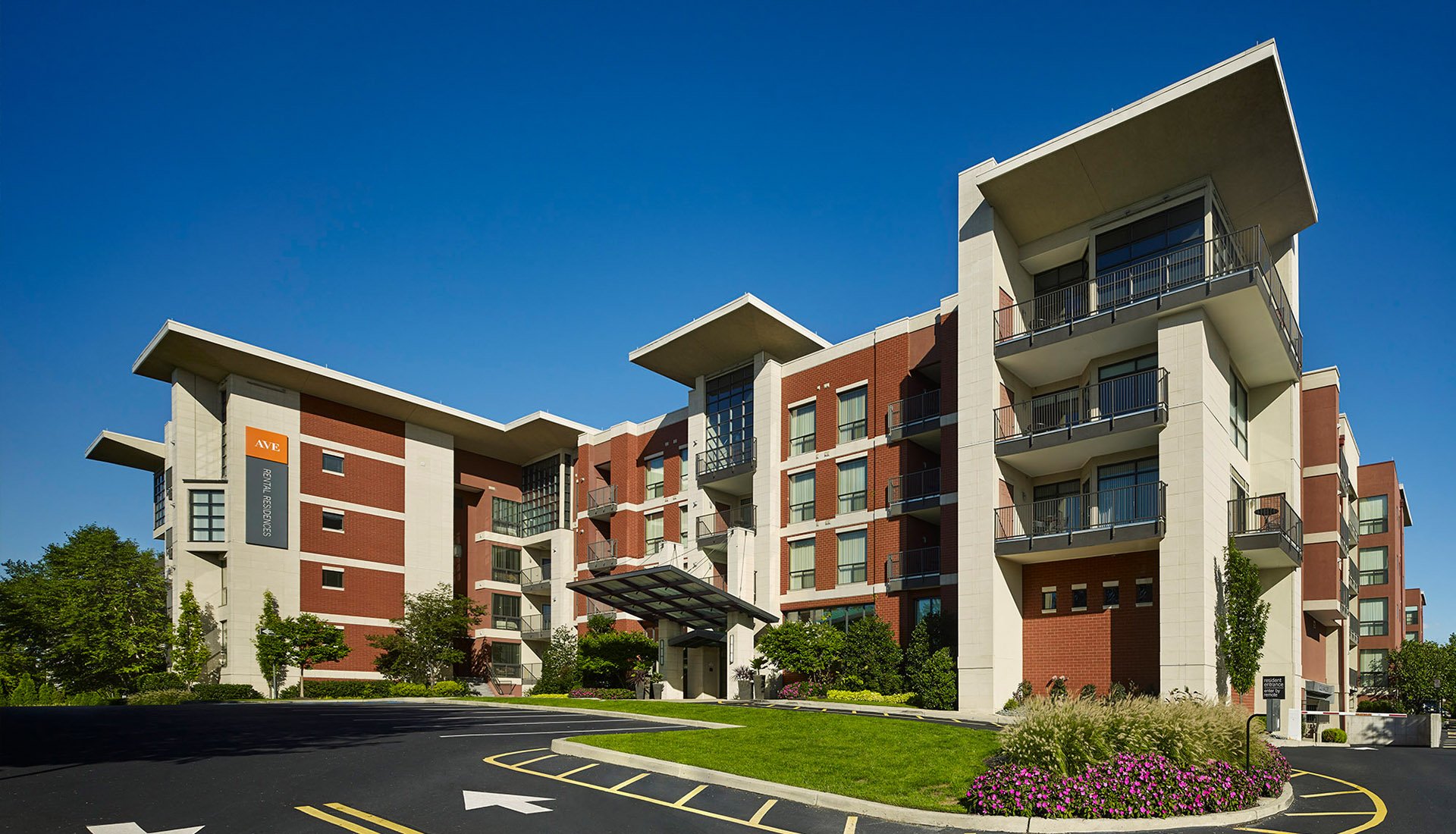 Clifton Luxury Apartments for Rent in New Jersey AVE Living