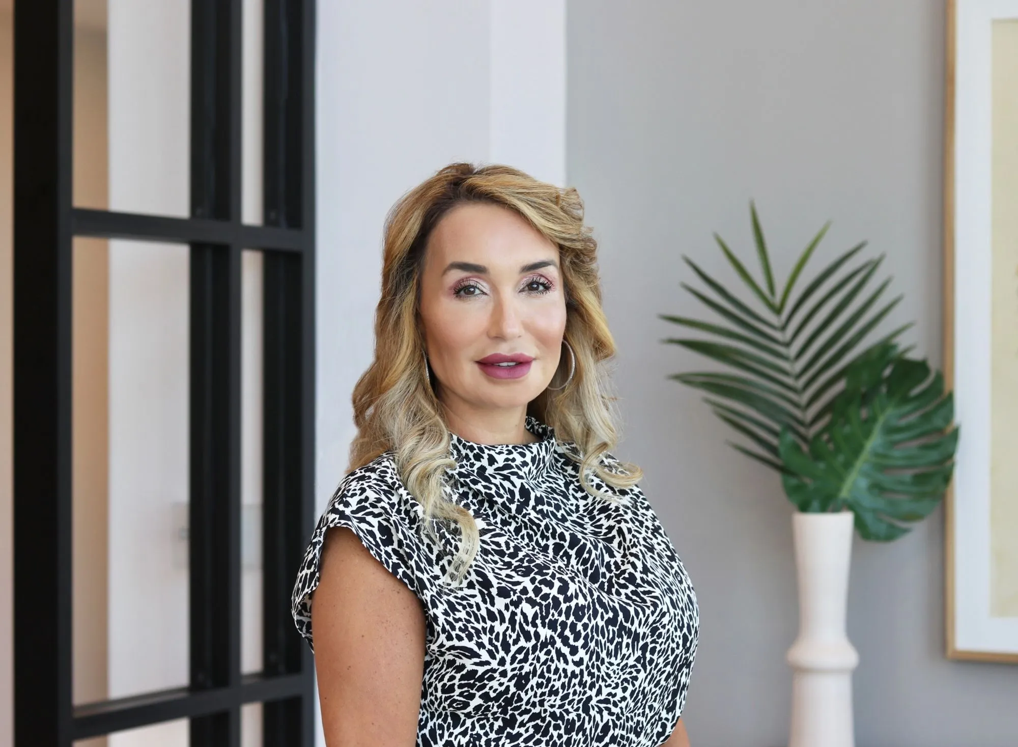 Image alt text not provided