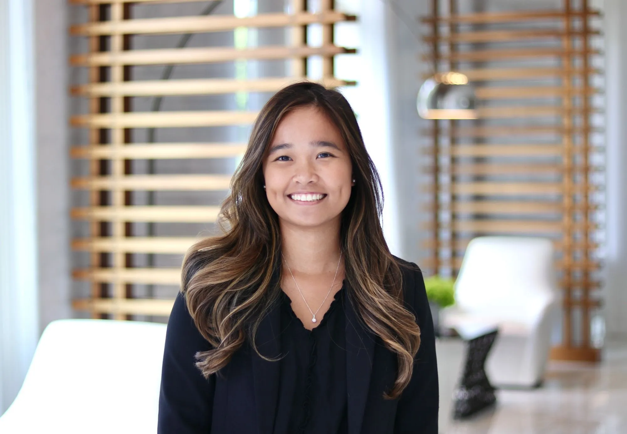 Image alt text not provided