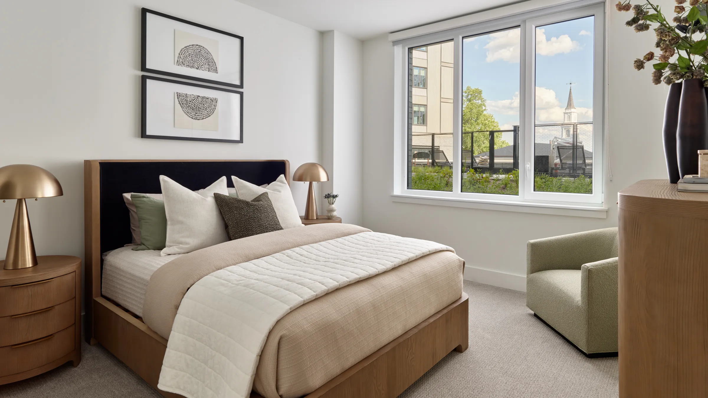 ave normandy 2 bedroom apartment in philly with pool and city view