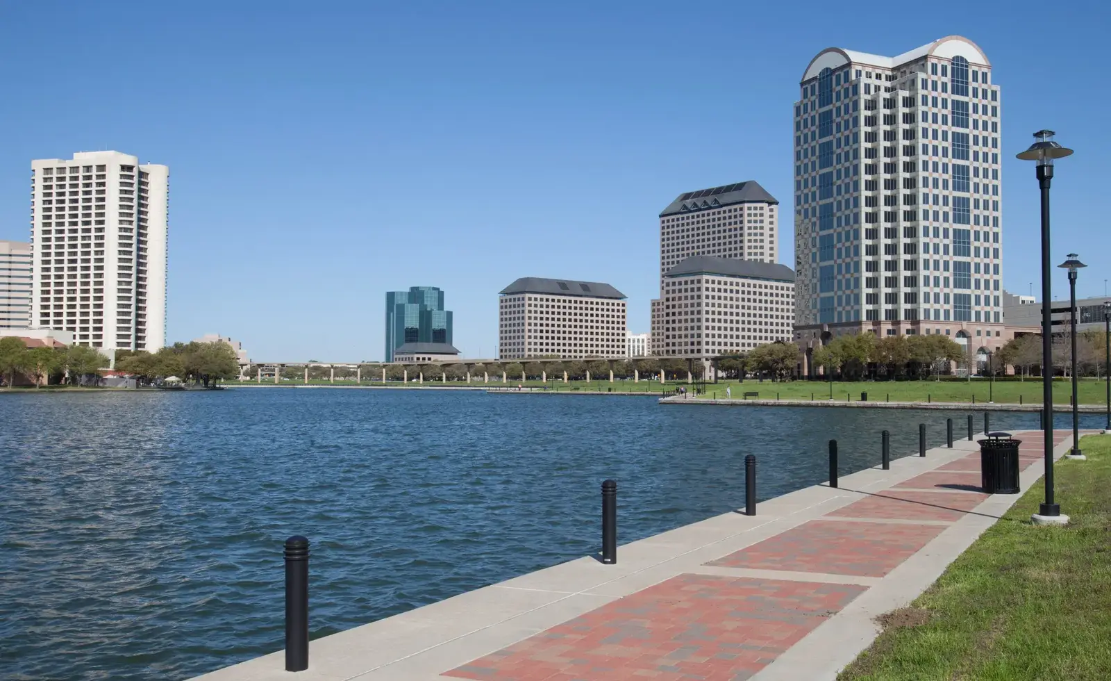 Lake Carolyn in Irving, Texas