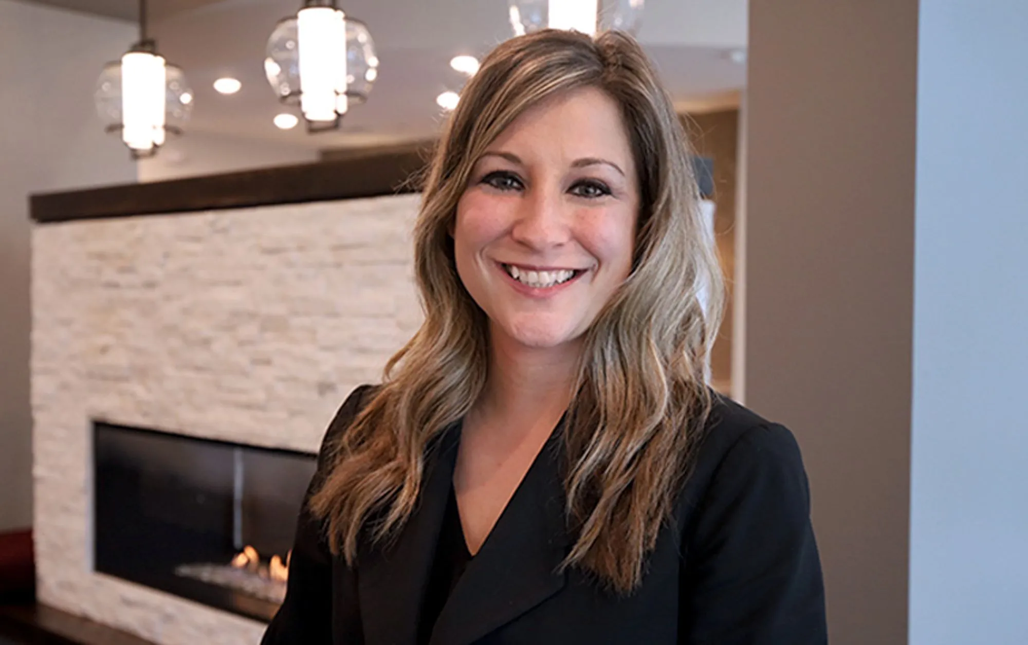 Image alt text not provided