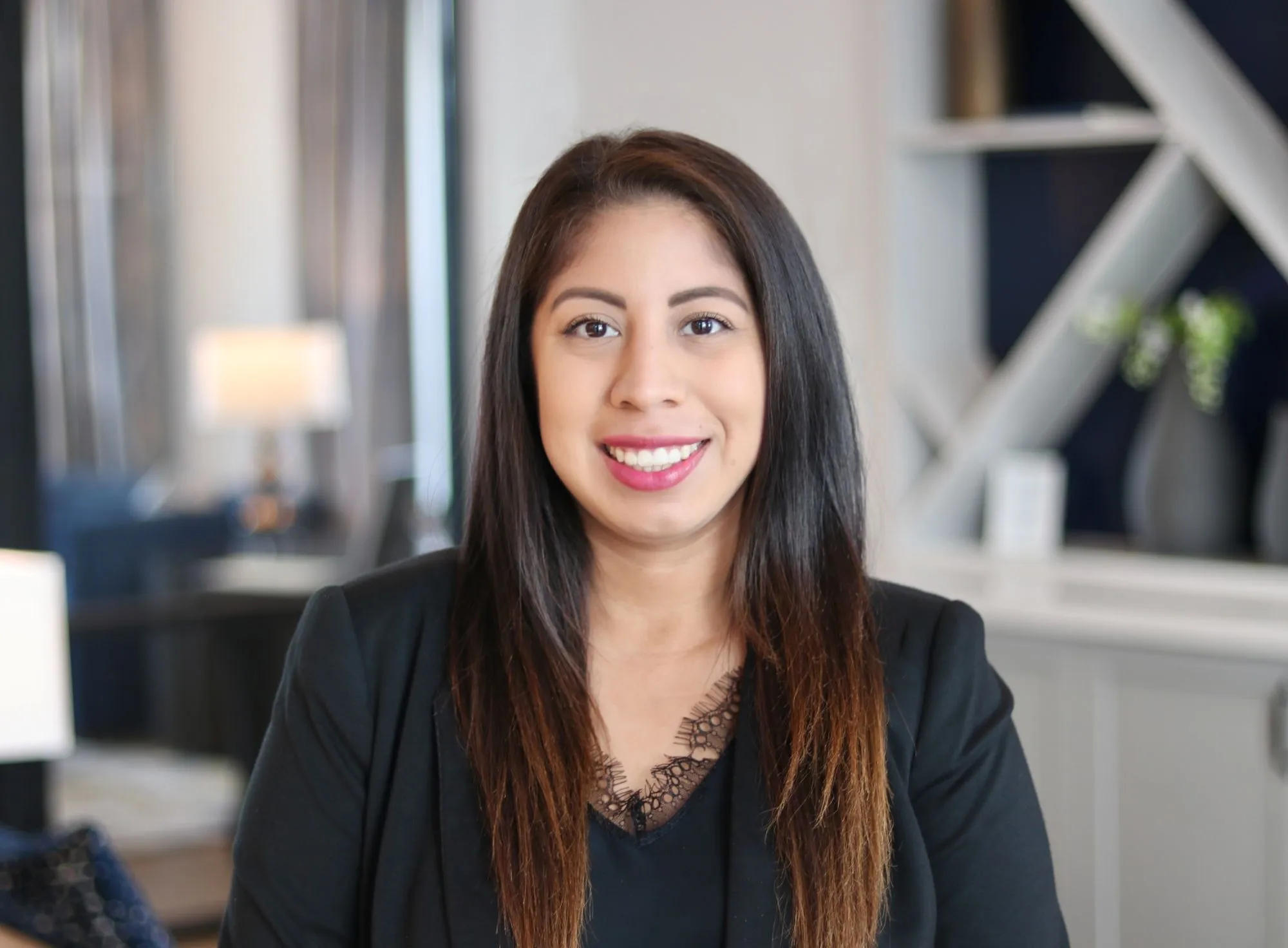 Image alt text not provided