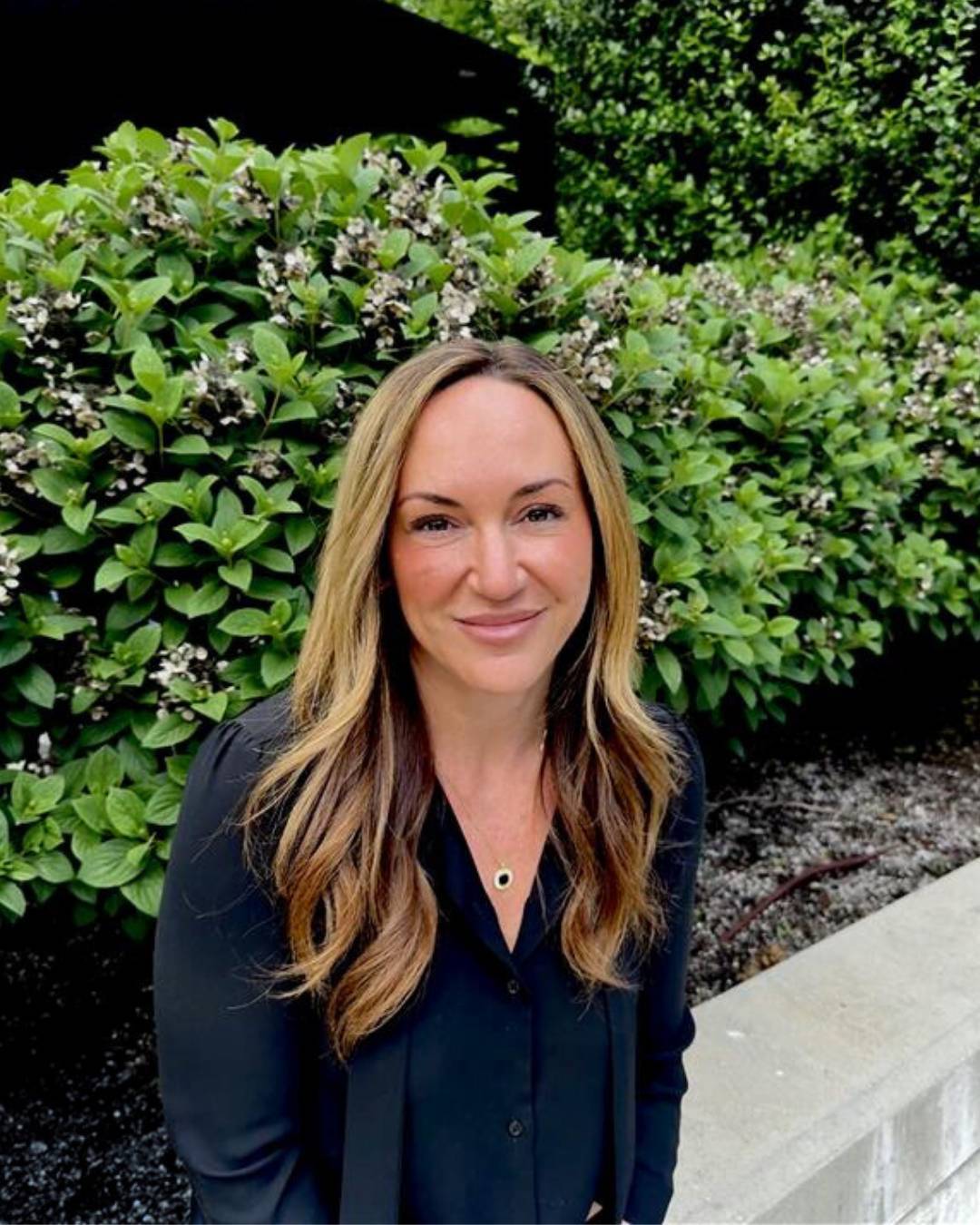 Image alt text not provided