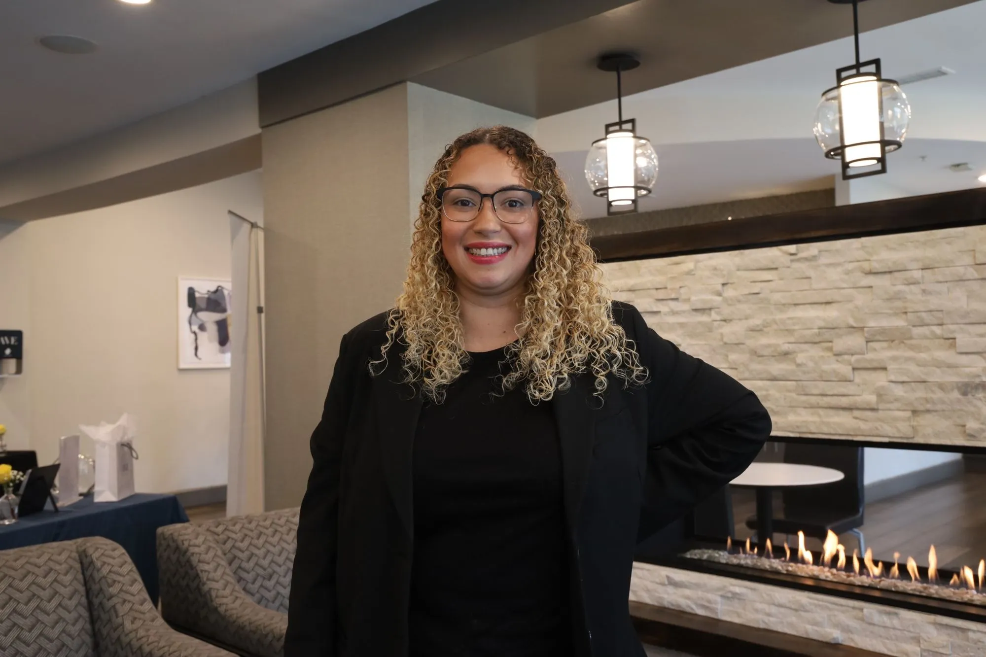 Image alt text not provided