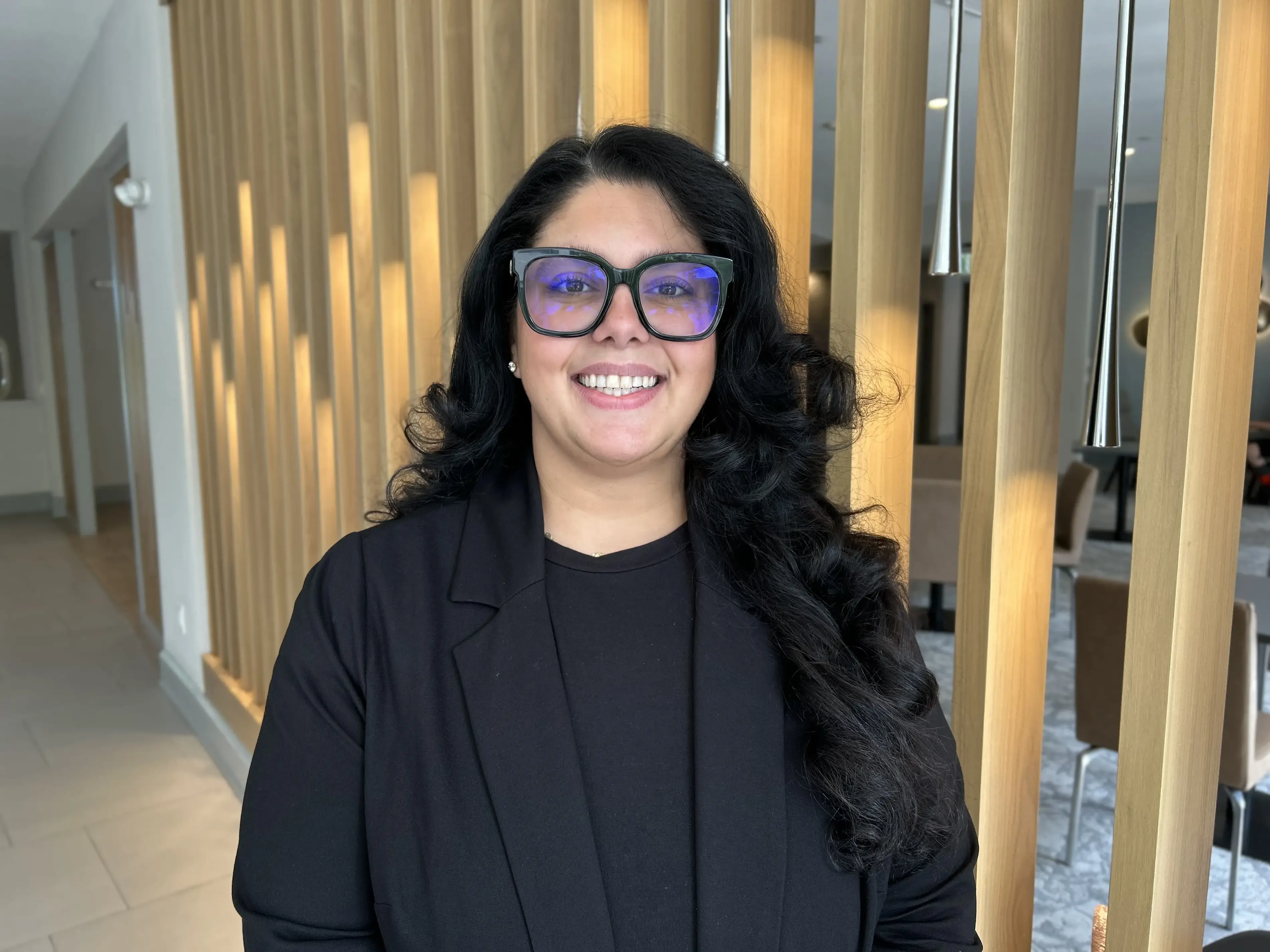 Image alt text not provided