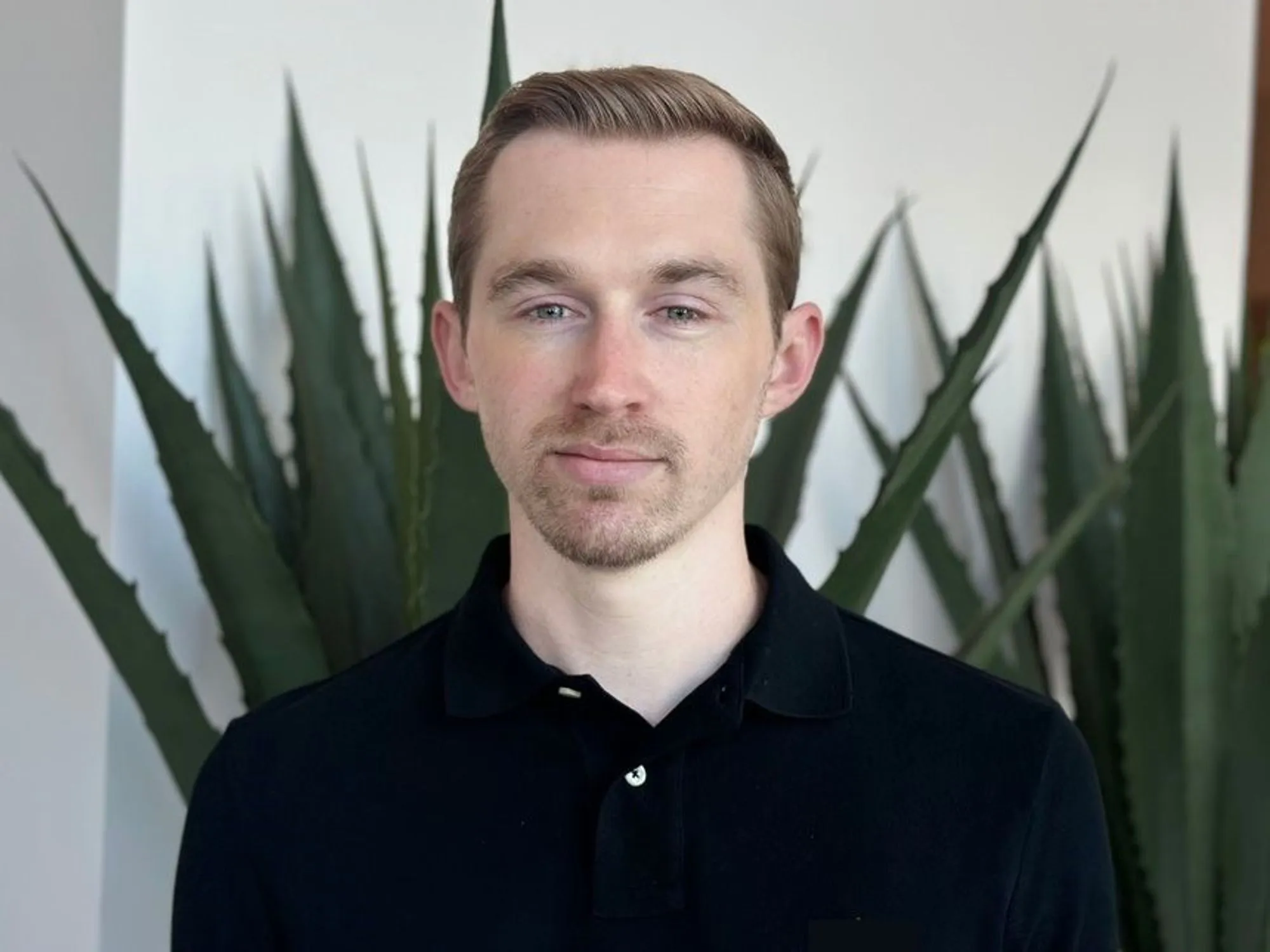 Image alt text not provided