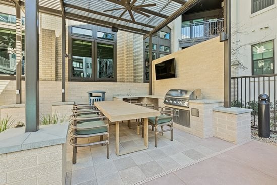 outdoor kitchen at AVE Paradise Valley