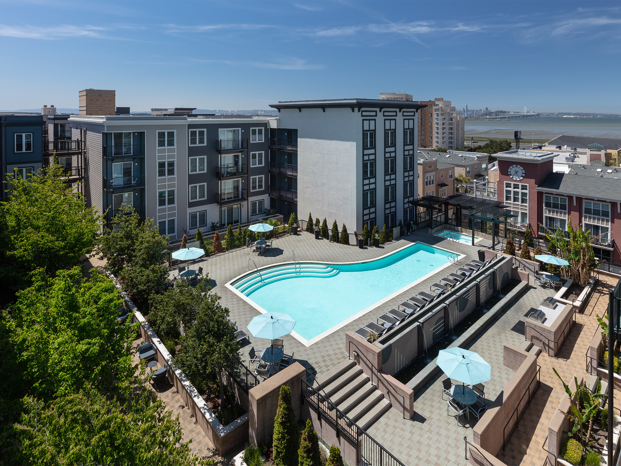 AVE Emeryville court with pool view