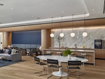 AVE Hamilton Green lounge