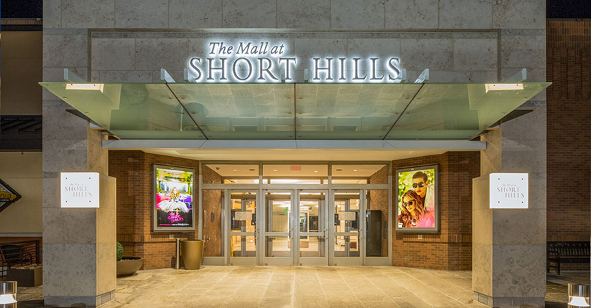 Mall at Short Hills entrance
