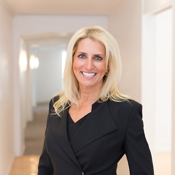 Lea Anne Featured in HappyCo Voices Series