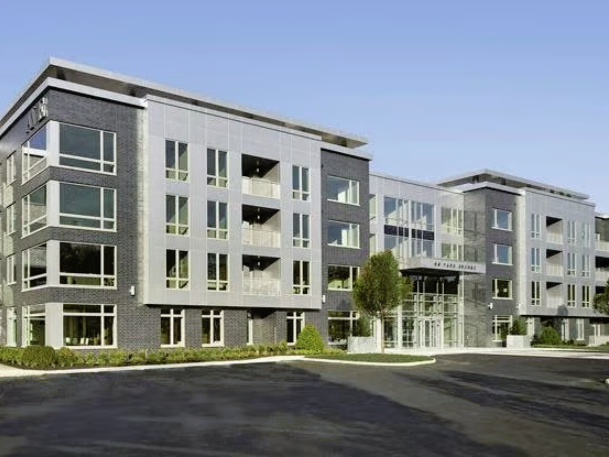 AVE STARTS LEASING AT MORRISTOWN FLEX-STAY COMPLEX