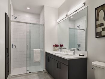 AVE Normandy Furnished Apartment Bathroom