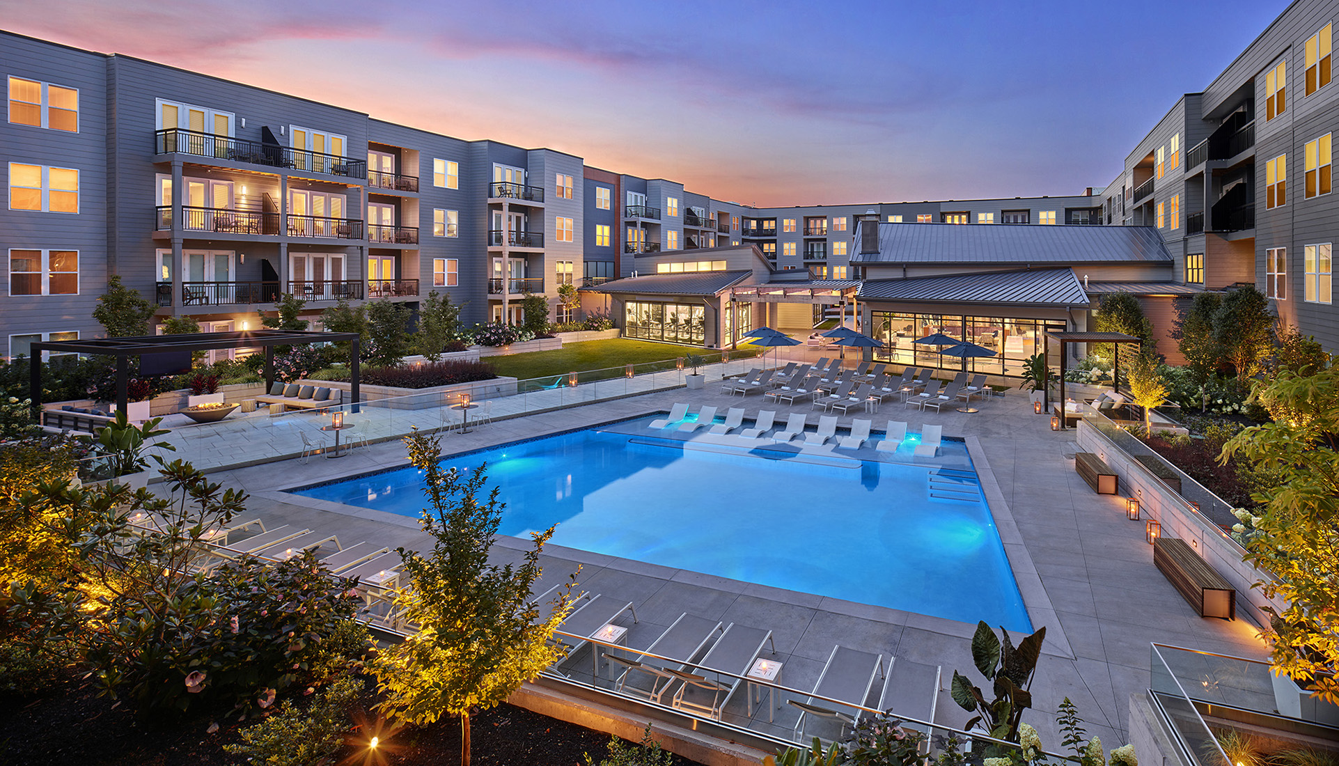 AVE King of Prussia pool at sunset