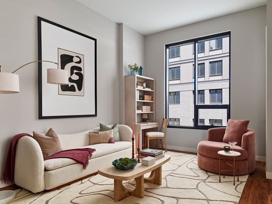 <b>AVE Constitution</b><br>Luxury Apartment Rentals - Move-in Today!</em></b>